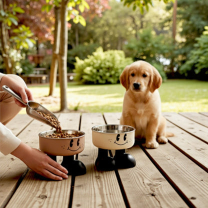 gamelle chien surélevée dans le jardin
